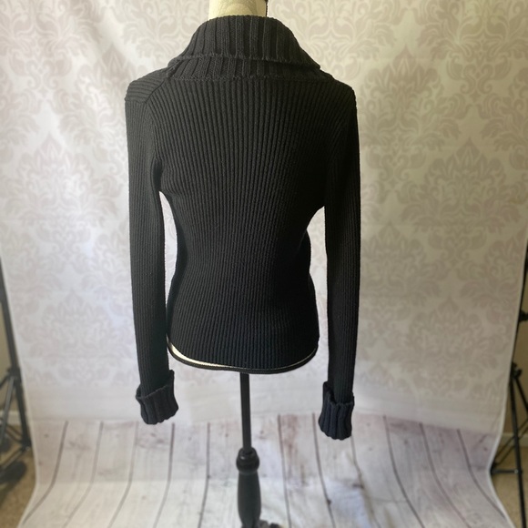 Super cool 😎 black cardigan. - Picture 4 of 5